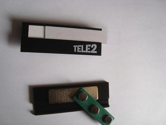 オーダーメイド アルミ合金 磁気名札 ロゴ印刷 メタル名札