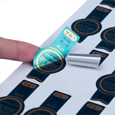 良い価格 カスタム シルバーフォイルステッカー 防水自粘金属ラベル 美術品印刷 オンライン
